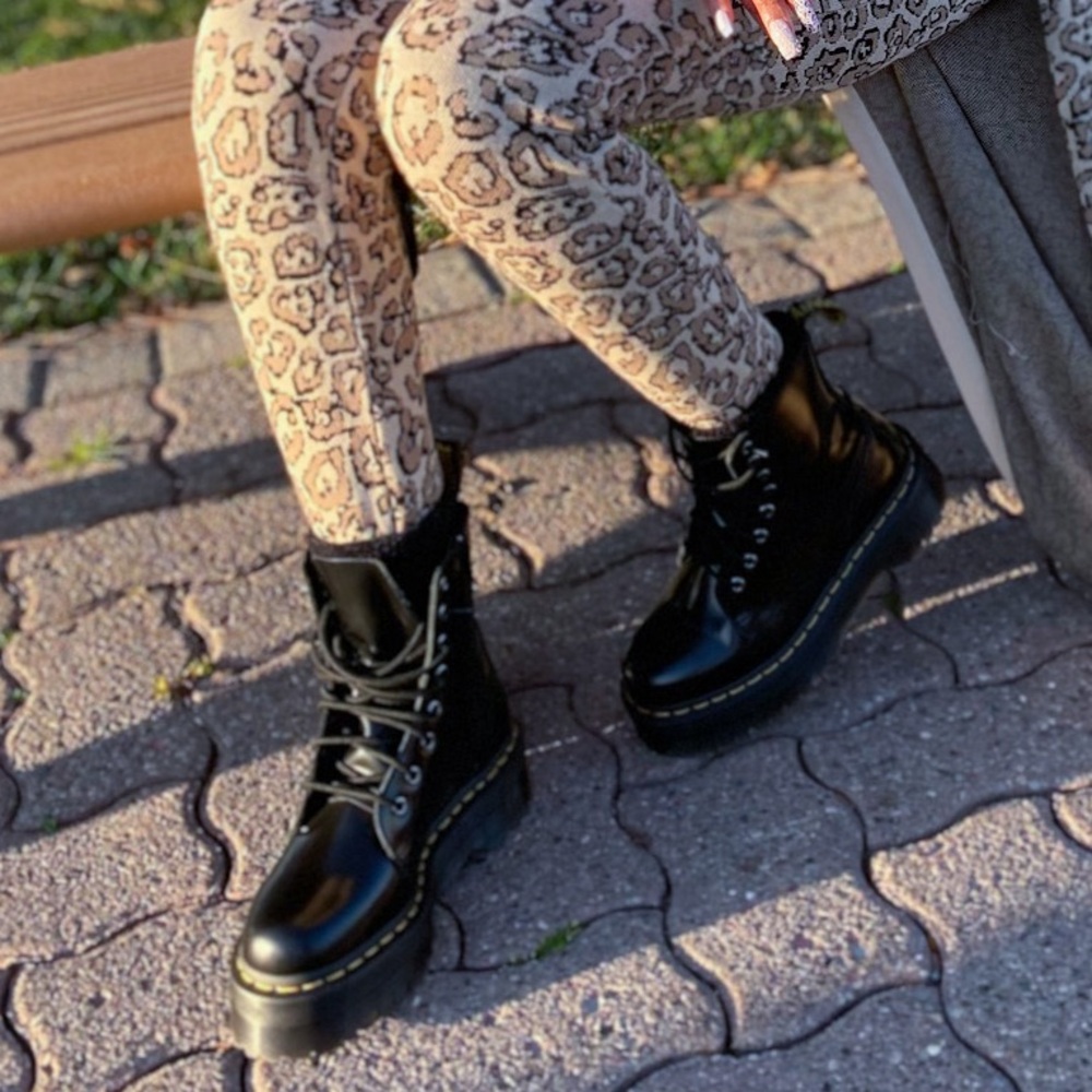 Dr. Martens Jadon Boots